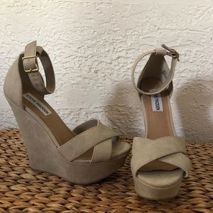 Steve Madden Wedges-like new!